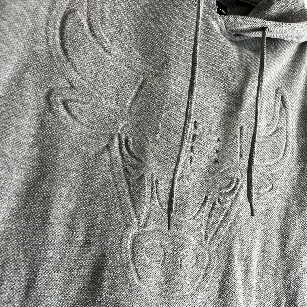 NBA Chicago Bulls Gray Embossed Shortsleeved Hoodie